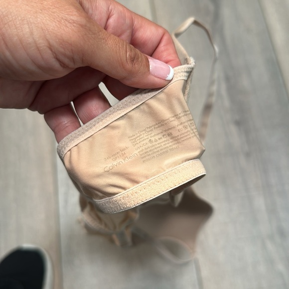 2 Nude Colored Bras - Picture 5 of 5